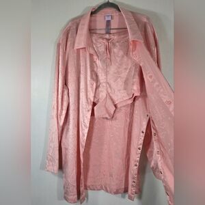 SAVAGE X FENTY HEAVENLY SATIN SLEEP SET.